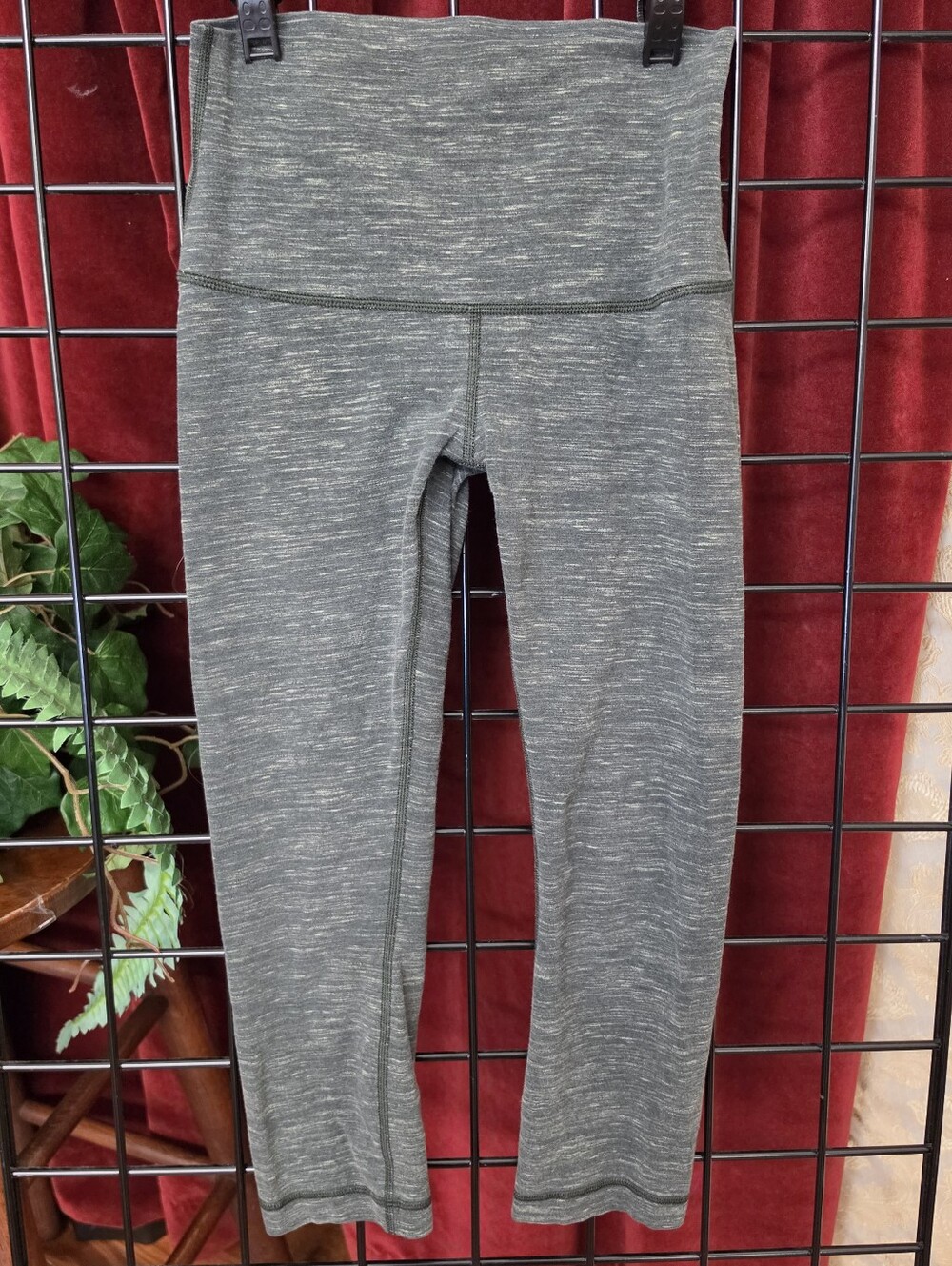 Lululemon High-Rise Crop Legging Size S/M